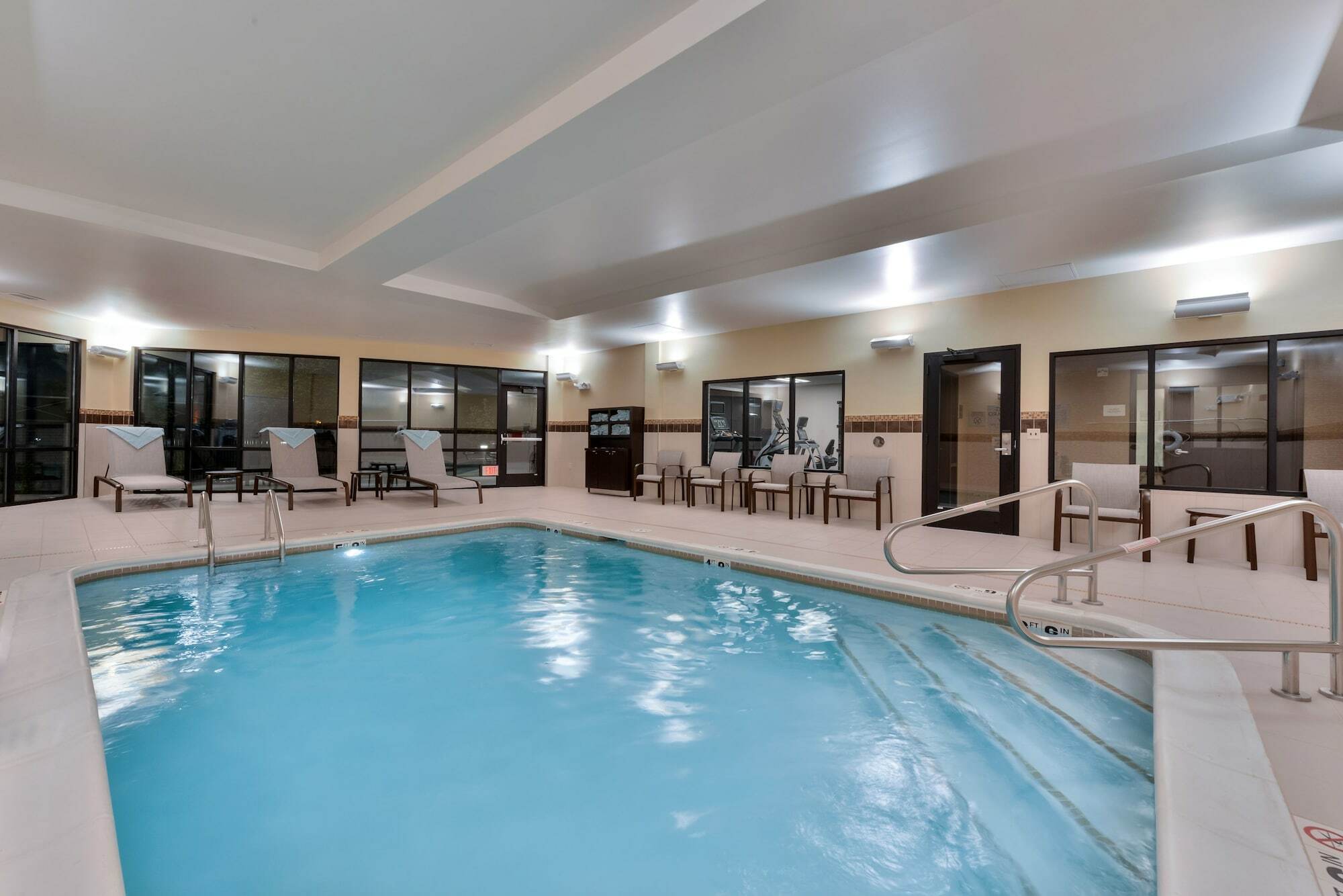 Courtyard By Marriott St Louis Chesterfield Εξωτερικό φωτογραφία